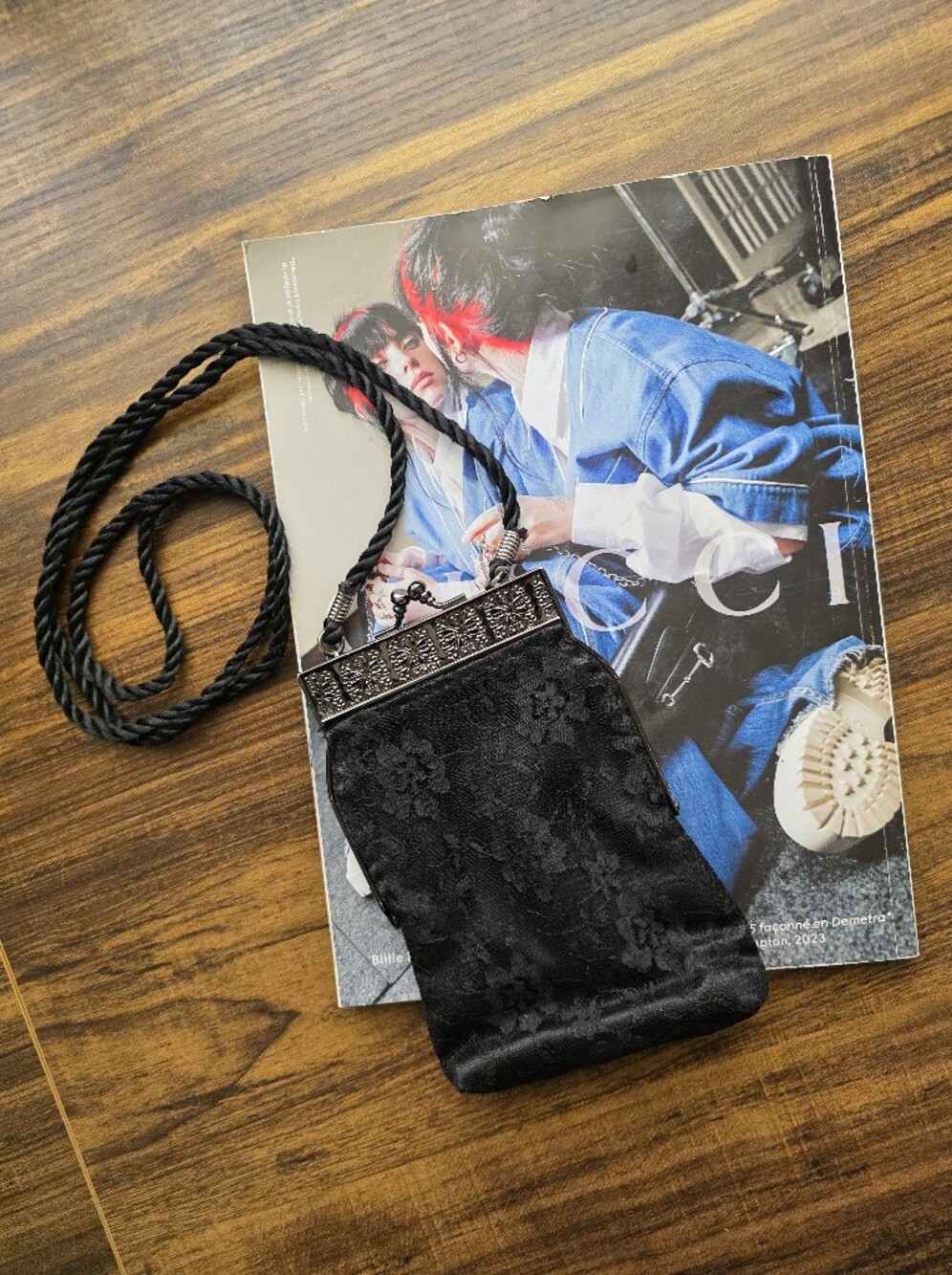 Vintage-Inspired Black Lace Evening Wristlet